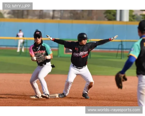 成都金牛战舰棒垒球队夺得“熊猫杯”华西分区赛冠军
