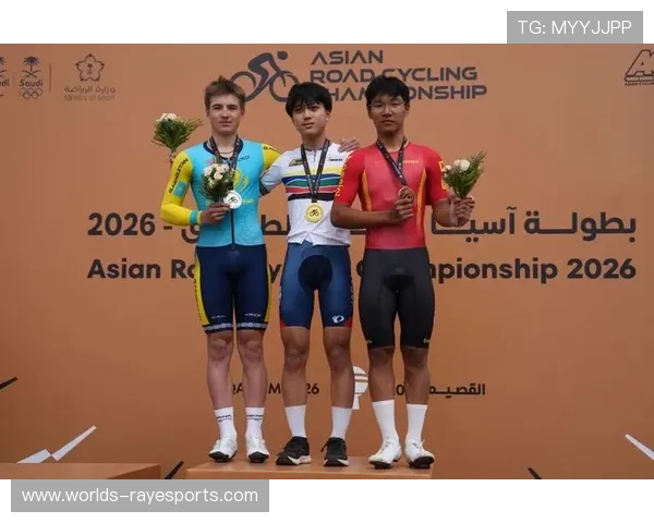 北京小将张翘楚25分20秒夺青年男子计时赛铜牌